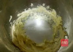 Illustration of how to make Chinese Valentine's Day love ring biscuits 5