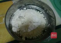 Illustration of how to make chiffon cake 4