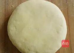 Illustration of how to make pumpkin buns 7