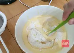 Illustration of how to make raisin cupcakes 10