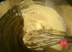 Illustration of how to make nut biscuits 1