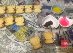Hand-painted biscuits recipe 10