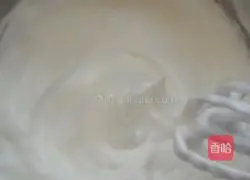 Blueberry Yogurt Chiffon Cake Recipe Illustration 9