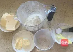 Illustration of how to make homemade egg tart crust 1