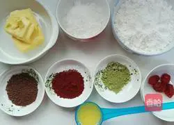 Illustration of how to make four-color biscuits 1