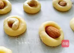 Illustration of how to make nut biscuits 5