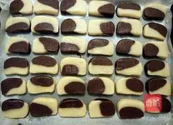 Illustration of how to make biscuits (corn oil version) 16