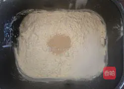 Illustration of how to make pumpkin rolls 3