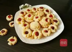 Illustration of how to make egg yolk biscuits 11