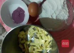 Illustration of how to make purple marble cookies 1
