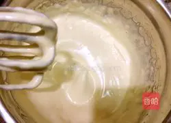 Eggs are small Illustration of how to make cookies 3