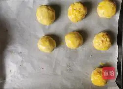 Illustration of how to make taro paste, meat floss and egg yolk cake (egg tart skin version) 7