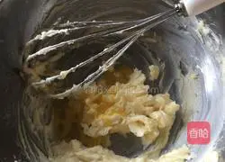 Illustration of how to make marble cookies 4