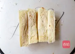 Illustration of how to make French milk toast 7