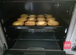 Illustration of how to make whole egg tarts without whipping cream 11