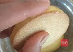 Illustration of how to make pumpkin sandwich cookies 16