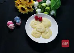 Illustration of how to bake cookies in microwave oven 12