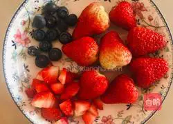 No light Milk berry egg tart recipe 3