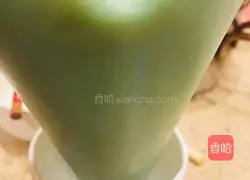 Illustration of how to make durian garland puffs 7