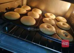 Illustration of how to make donuts 7