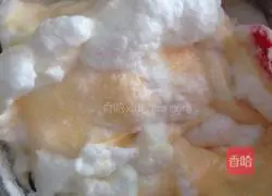 Illustration of how to make jam chiffon cup cake 5