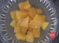 Yellow Peach Portuguese Egg Tart Recipe Illustration 1