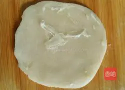 Illustration of how to make bean paste open cake 11