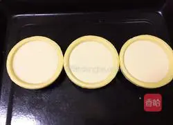 Super smooth Illustration of how to make tender egg tarts 5