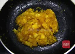 Illustration of how to make sweet and sour pineapple pie 12