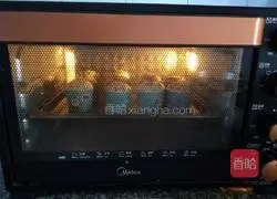 Illustration of how to make water-free and oil-free cupcakes 19