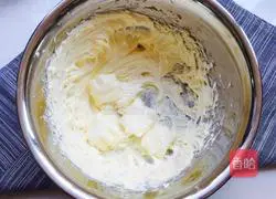 Illustration of how to make liquid cheese tart 3