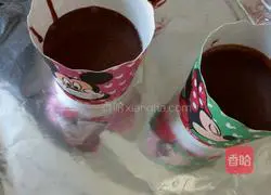 Happy Mickey Cup Cake Recipe Illustration 5