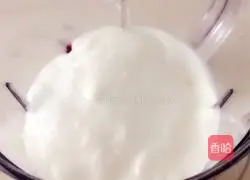 Illustration of how to make purple sweet potato milkshake 5