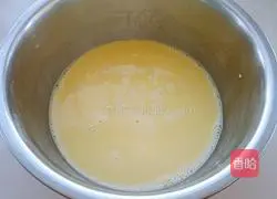 Illustration of how to make original egg tart (whole egg) 6