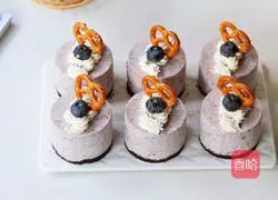 Blueberry Oat Mousse Cake recipe illustration 11