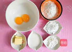 How to make egg yolk soufflé Illustration 1