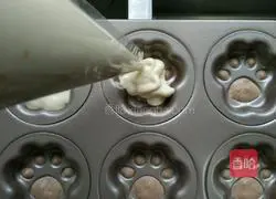 Cat Claw Cake Recipe Illustration 12