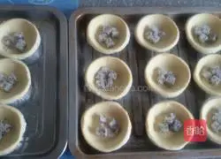 Portuguese Dragon Fruit Egg Tart Recipe Illustration 7