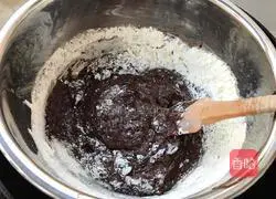 Illustration of how to make cracked cookies 5