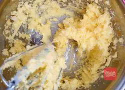 Illustration of how to make plaid biscuits 3