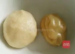 Illustration of how to make bean paste open cake 1