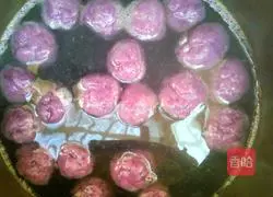 Illustration of how to make purple sweet potato balls 8