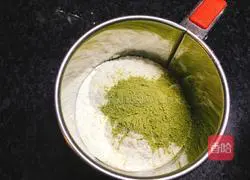 Illustration of how to make matcha honey bean biscuits 3