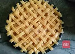 Illustration of how to make sunflower apple pie 7