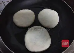 Illustration of making bean paste cake 15