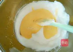 Illustration of how to make a 4-inch cake 10