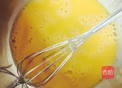 Illustration of how to make cream-free egg tarts 5