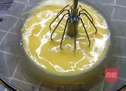 Illustration of how to make honey bean cake 5