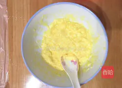 Illustration of how to make buttery milk biscuits 5