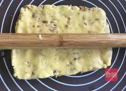 Walnut Soufflé Cookies Recipe Illustration 9